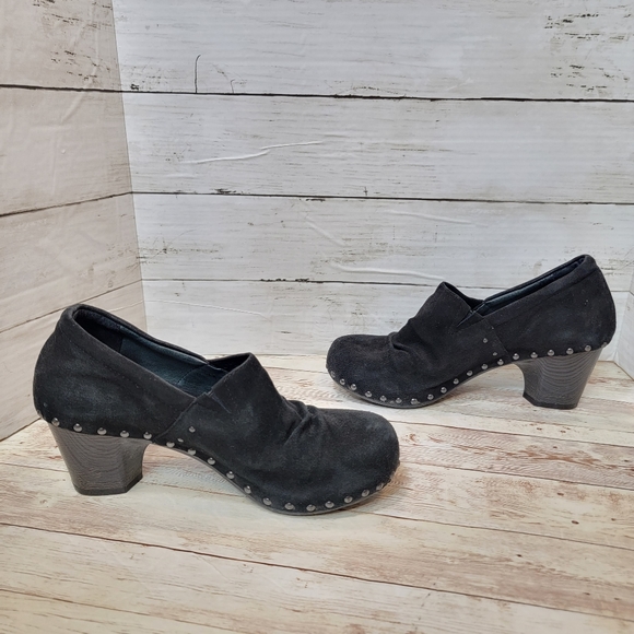 Dansko Nori black suede studded clog heels - Picture 3 of 13